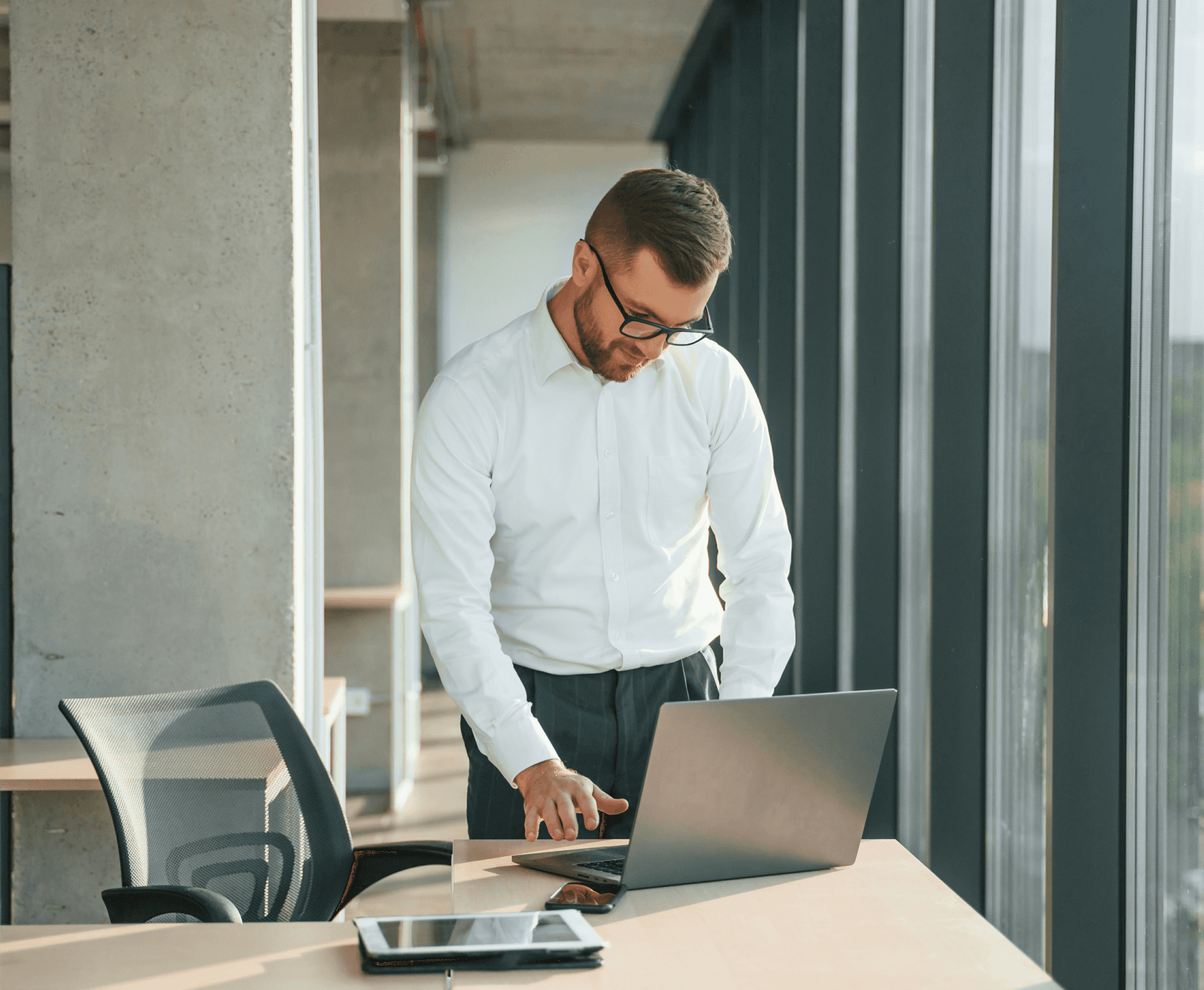 Connect workflow diagram showing website login, invoice download, ERP upload, and reconciliation.